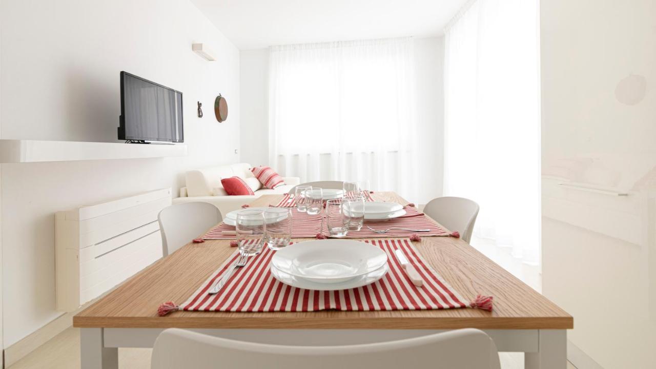 Apartment Rivazzurra Homes - A